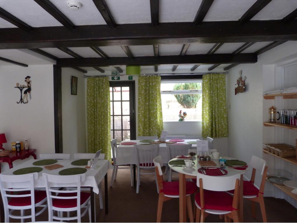Neuadd Wen Guest House Кармартен Экстерьер фото